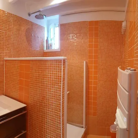 Loft Au Centre Ville, Calme, 200m De La